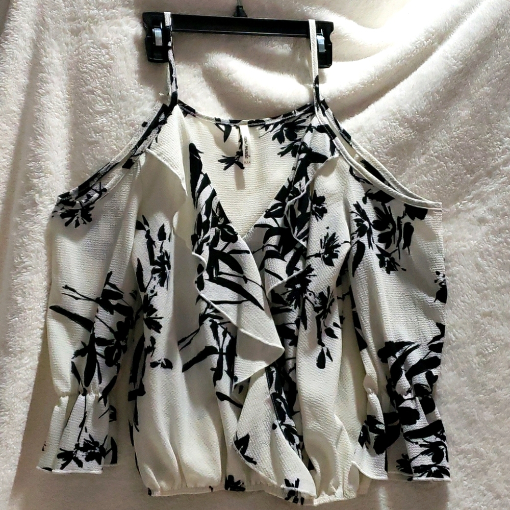 New Mode Beige Blouse